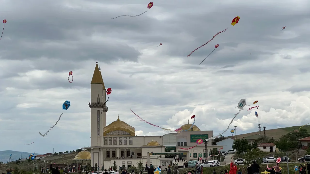 kirikkale’de-3.-geleneksel-ucurtma-soleni-icin-geri-sayim