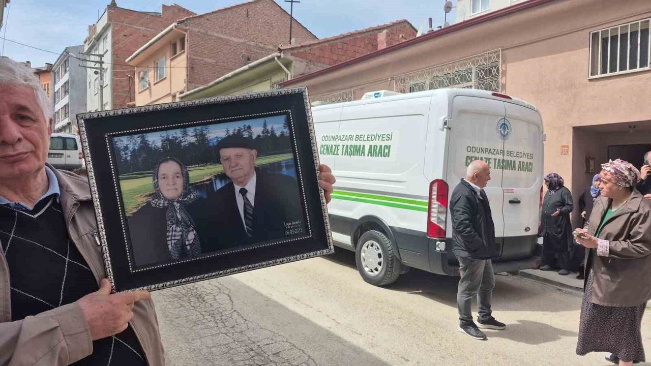 70-yillik-buyuk-askta-huzunlu-veda:-birer-gun-arayla-hayatlarini-kaybettiler