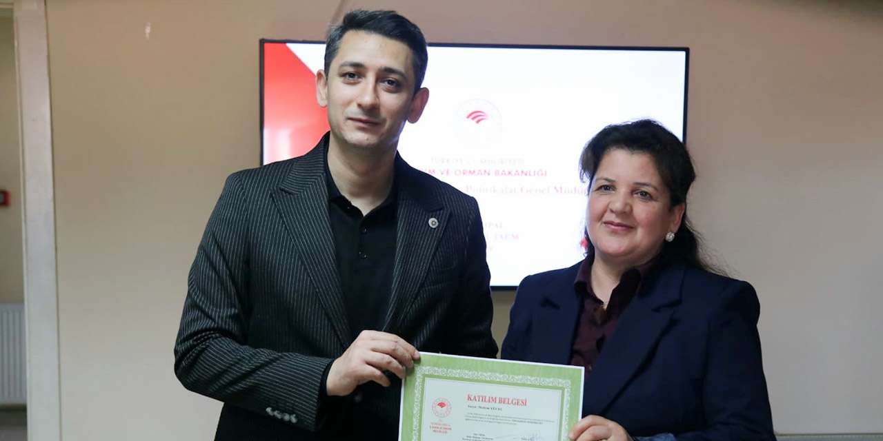 kirikkale-keskin-ilcesinde-kadin-ciftcilere-kartopu-yem-karpuzu-yetistiriciligi-egitimi-verildi