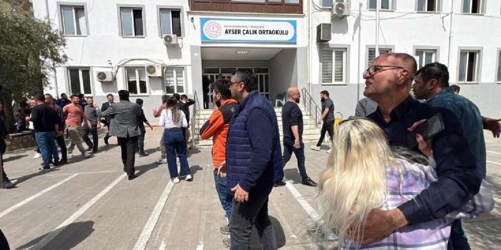 kahramanmaras’ta-gozyaslari-sel-oldu:-okul-katliaminda-can-kaybi-10’a-yukseldi