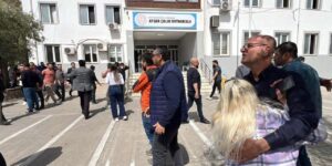 kahramanmaras’ta-gozyaslari-sel-oldu:-okul-katliaminda-can-kaybi-10’a-yukseldi