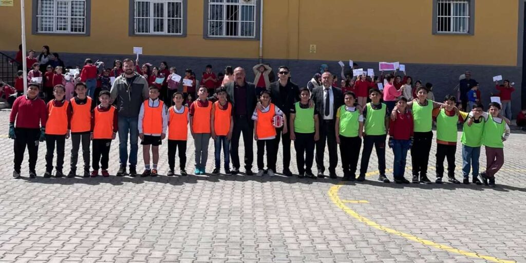 miniklerden-sampiyonlar-ligi-tadinda-turnuva