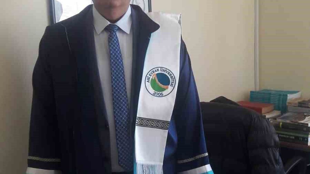 universitede-daire-baskani-makam-odasinda-hayatini-kaybetti