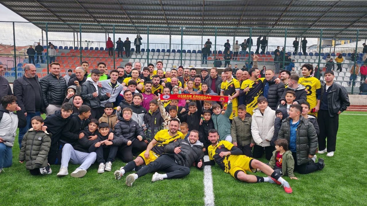 hacilar-belediyespor-sampiyon-oldu,-bal-ligi’ne-yukseldi