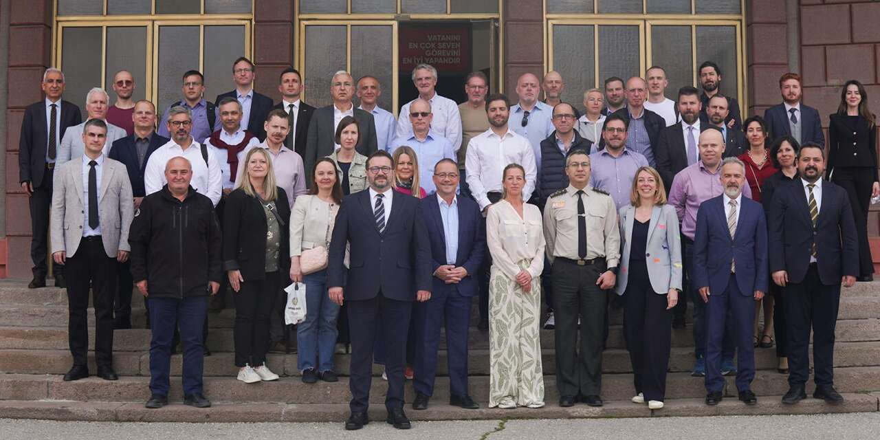 mke,-nato-temsilcilerini-agirladi