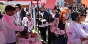 turkiye’nin-lezzetleri-kastamonu’da-bulustu,-ogrenciler-yogun-ilgi-gosterdi