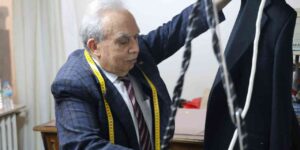 terzilige-basladigi-dukkanda-emekli-oldu