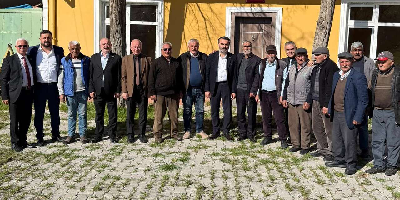 sulakyurt’ta-hizmet-turu:-baskan-cetiner-ve-milletvekili-kaplan-koyleri-karis-karis-gezdi