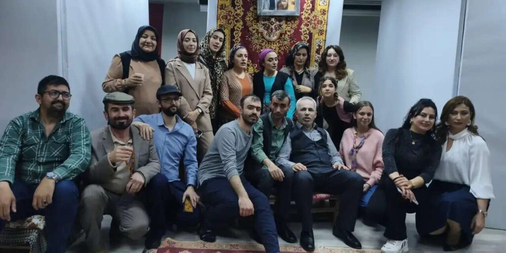 muhsin-baba’ya-vefa-izleyicilerle-bulusacak:-bu-tiyatroyu-kacirmayin