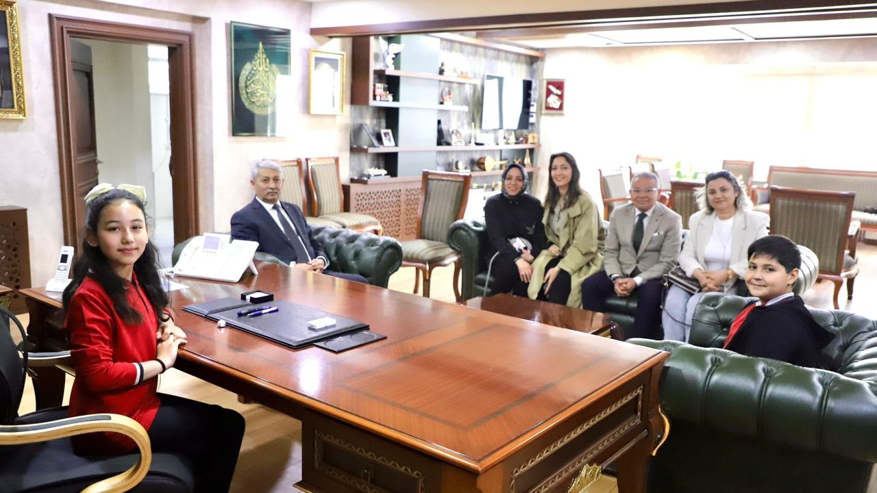 yahsihan’da-baskanlik-koltugu-nazli-ates’e-emanet