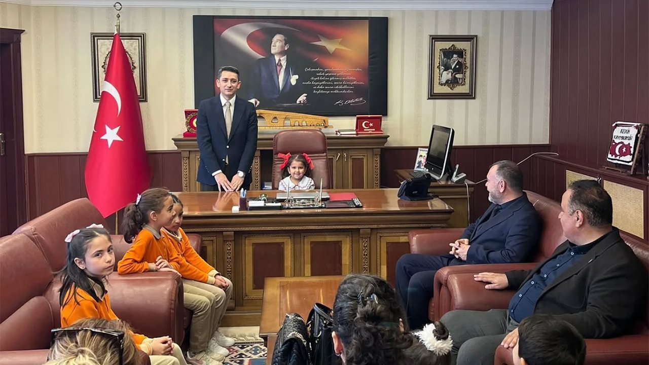 keskin’de-kaymakamlik-koltugu-cocuklara-devredildi