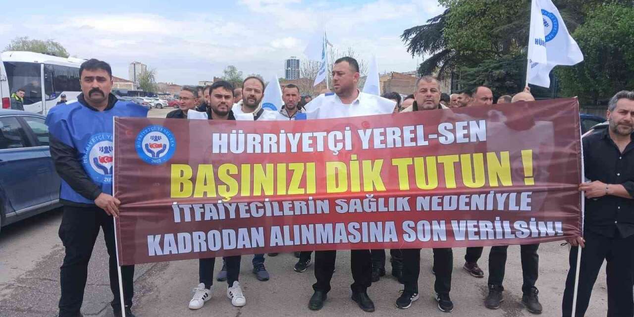 kadrolari-alinan-itfaiyecilerden-ankara-buyuksehir-belediyesine-tepki