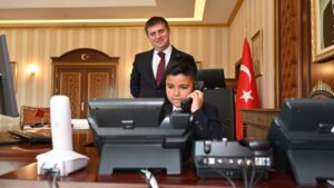 kirikkale’de-valilik-koltugu-yagiz-erel’e-emanet