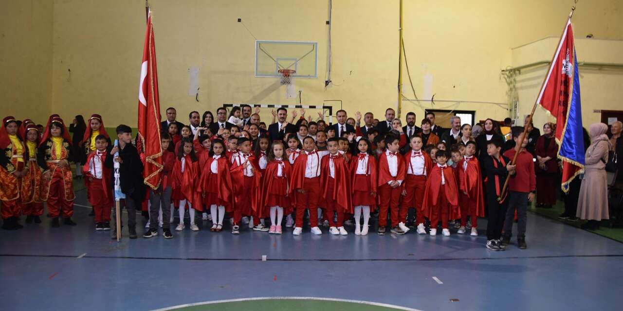 delice’de-23-nisan-coskusu-spor-salonunu-doldurdu