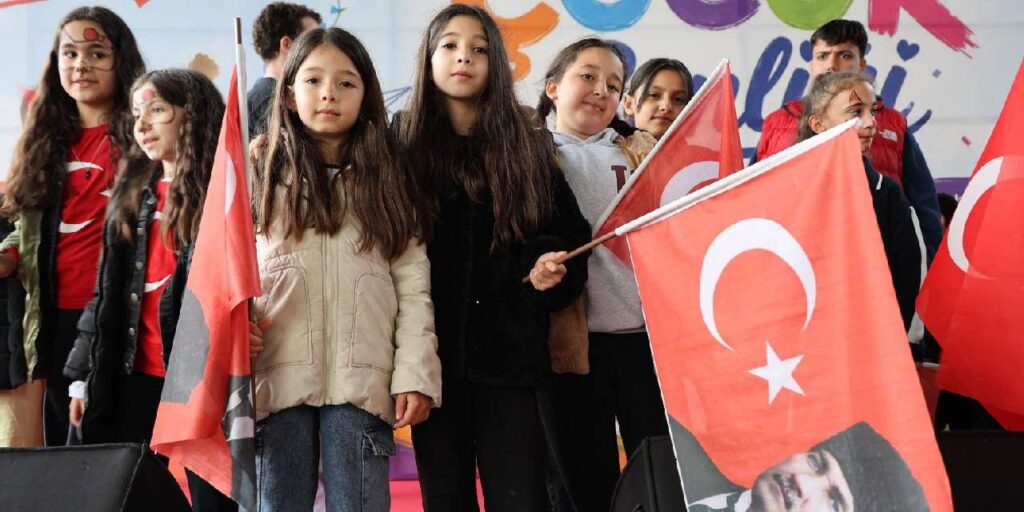 kirikkale’de-mahalle-mahalle-senlik:-23-nisan-coskusu-sokaga-tasti