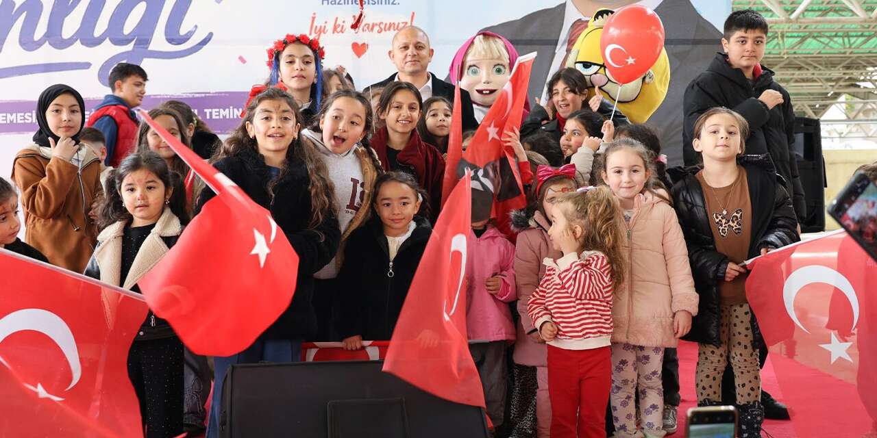 mahallelerle-cocuk-senligi-coskuyla-kutlandi