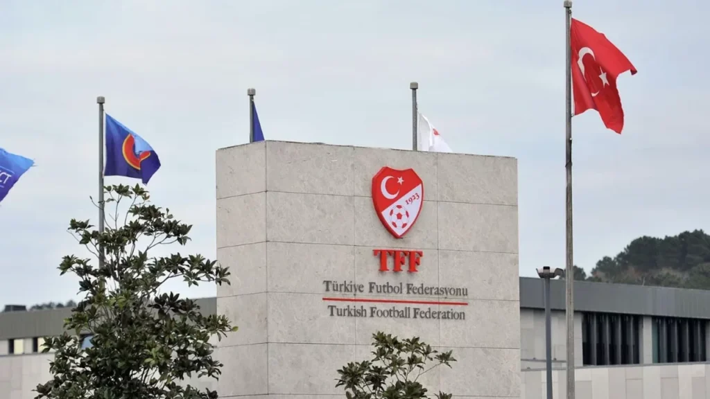 pfdk-kararlari-aciklandi:-11-kulube-ceza-yagdi