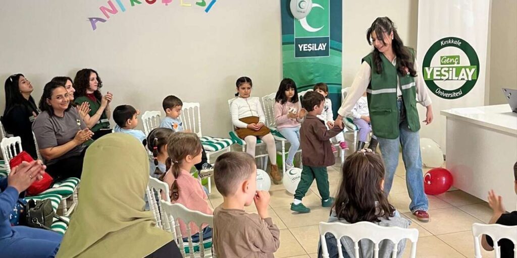 yesilay’dan-cocuk-senligi