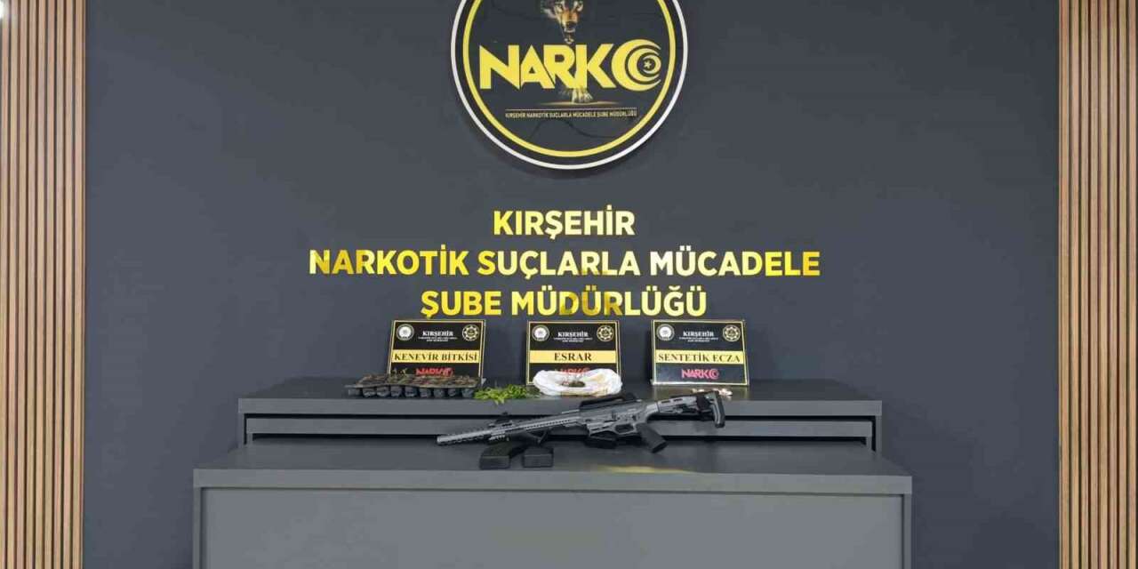 ikamete-operasyon:-uyusturucu-ve-silah-ele-gecirildi