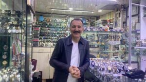 bu-ustalar-saatleri-yeniden-ayarliyor