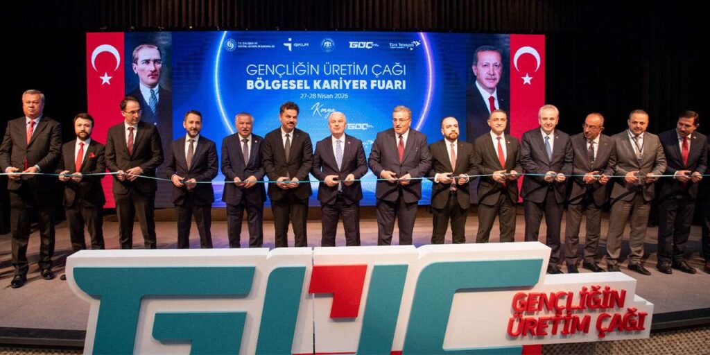 ikaf’26-‘gencligin-uretim-cagi’-temasiyla-kapilarini-acti