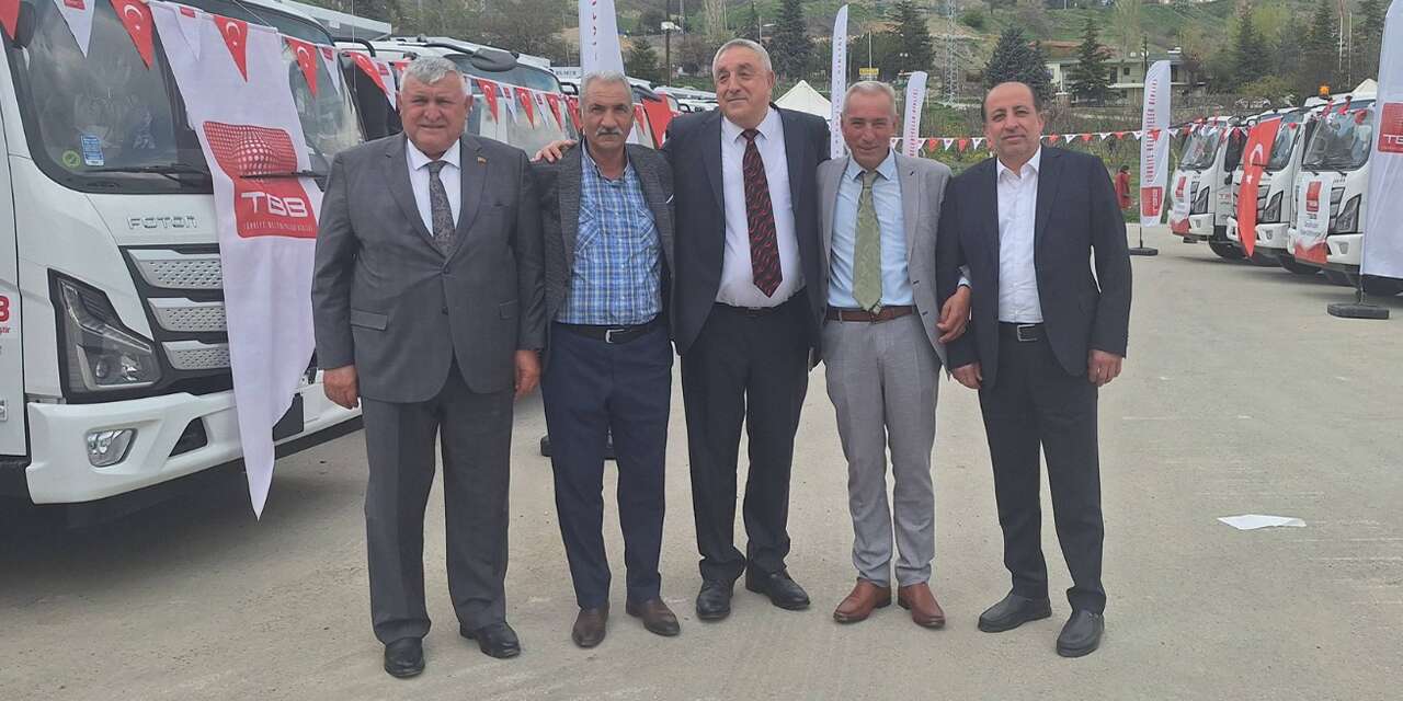 celebi-belediyesi’ne-damperli-kamyon-destegi