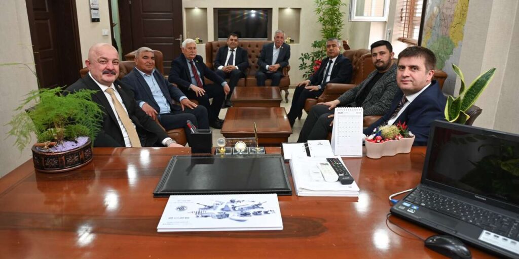 vali-sariibrahim’den-huseyin-ceylan’a-tebrik-ziyareti