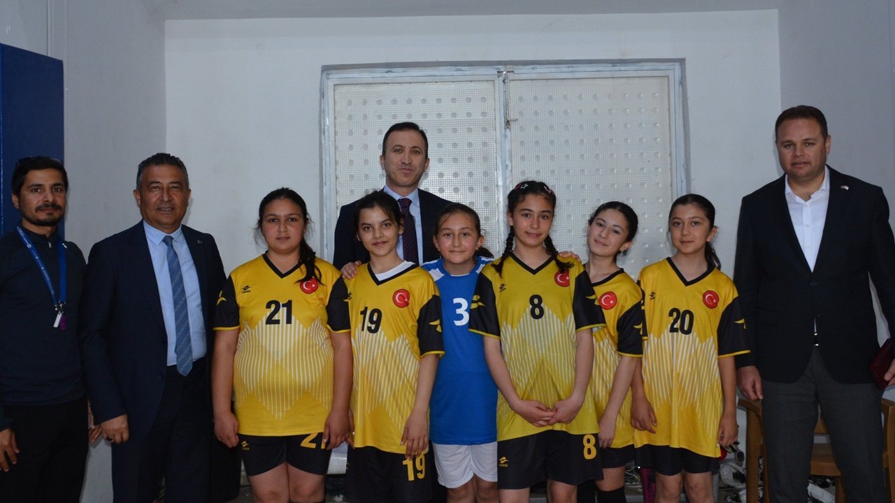 kirikkale’de-spor-yatirimlari-incelendi