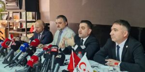 Genç parti’de Cem Uzan dönemi kapandı:Yeni liderden ‘Üçüncü Yol’ çıkışı