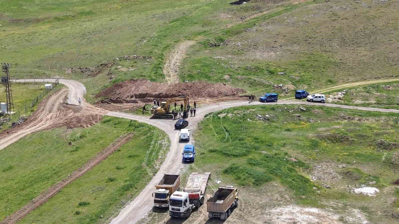 insana-ait-kemik-parcalari-ve-kafatasi-bulundu
