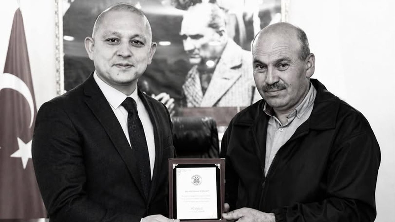 emekli-olmustu,-sevenlerini-yasa-bogdu