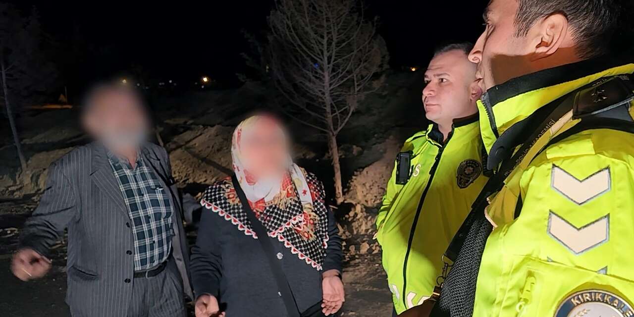 kirikkale’de-ilginc-kaza:-surucu-kacti,-yasli-cift-polise-dil-doktu