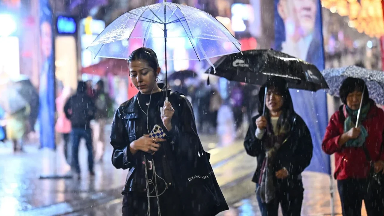 sicakliklar-dusuyor:-turkiye-yagisli-ve-soguk-hava-etkisine-giriyor