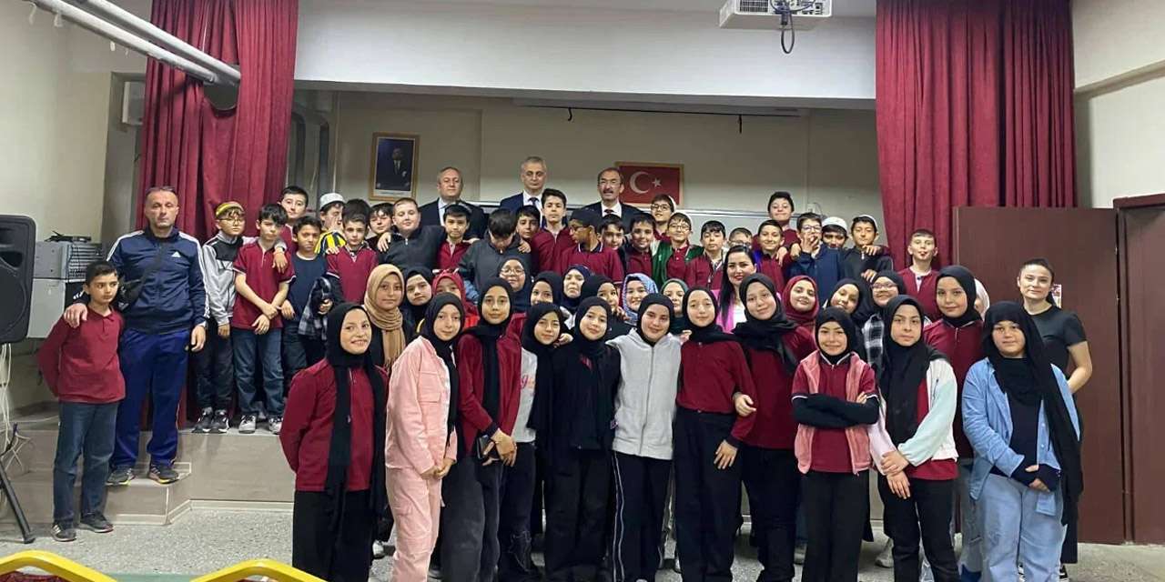 toprak-ve-teknoloji-kirikkale’de-bulustu:-gelecegin-tarimi-icin-imzalar-atildi!