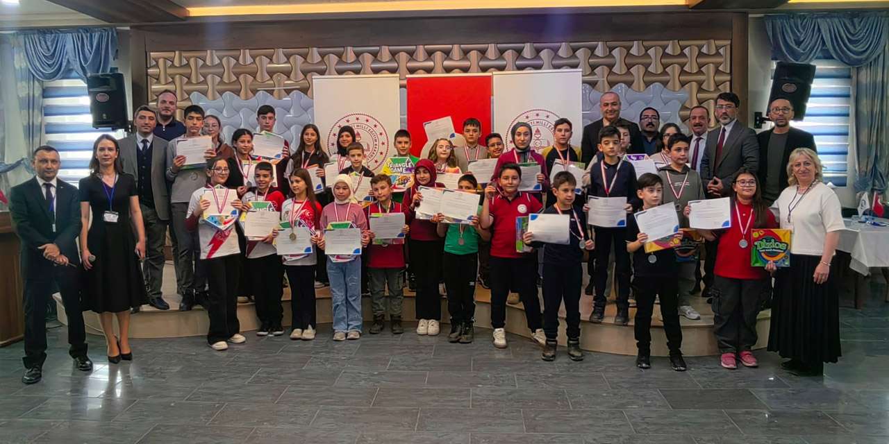 bahsili’da-zeka-oyunlari-ruzgari:-ogrenciler-kursuye-damga-vurdu!