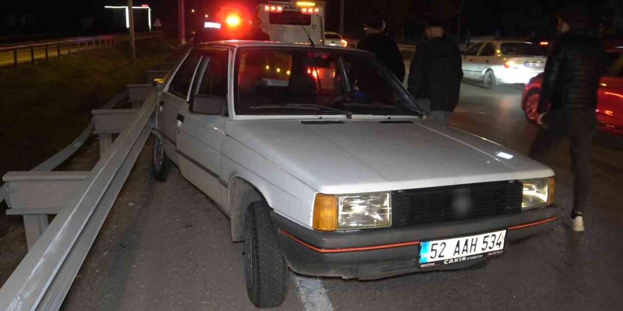 kirikkale’de-tir-ile-otomobil-carpisti:-3-yarali