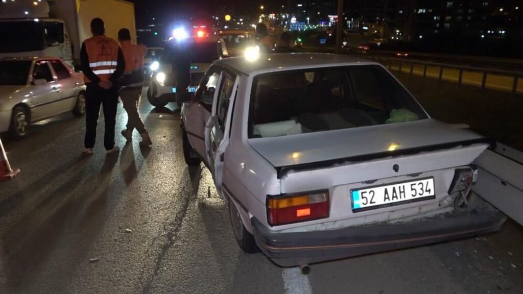 kirikkale’de-tir-ile-otomobil-carpisti:-3-yarali