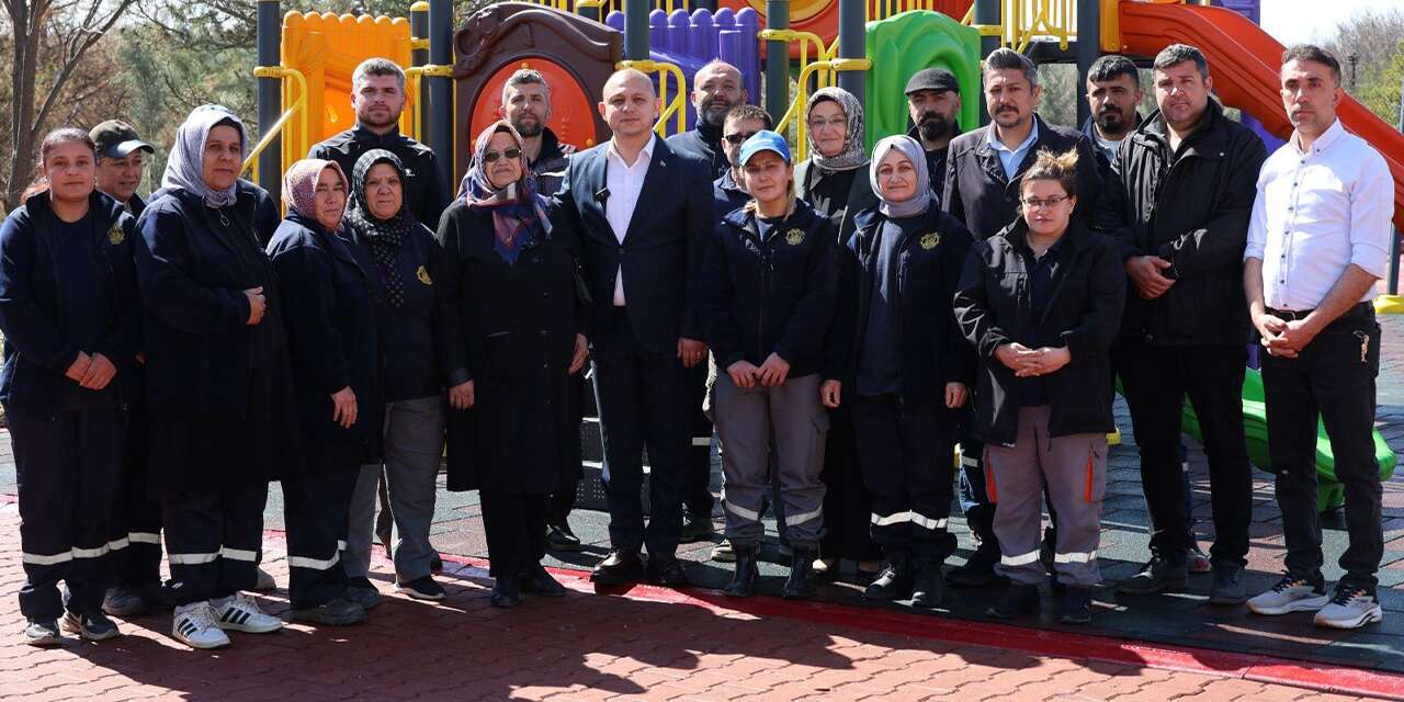 sehit-uzman-cavus-yucel-bayat-parki-yenilendi