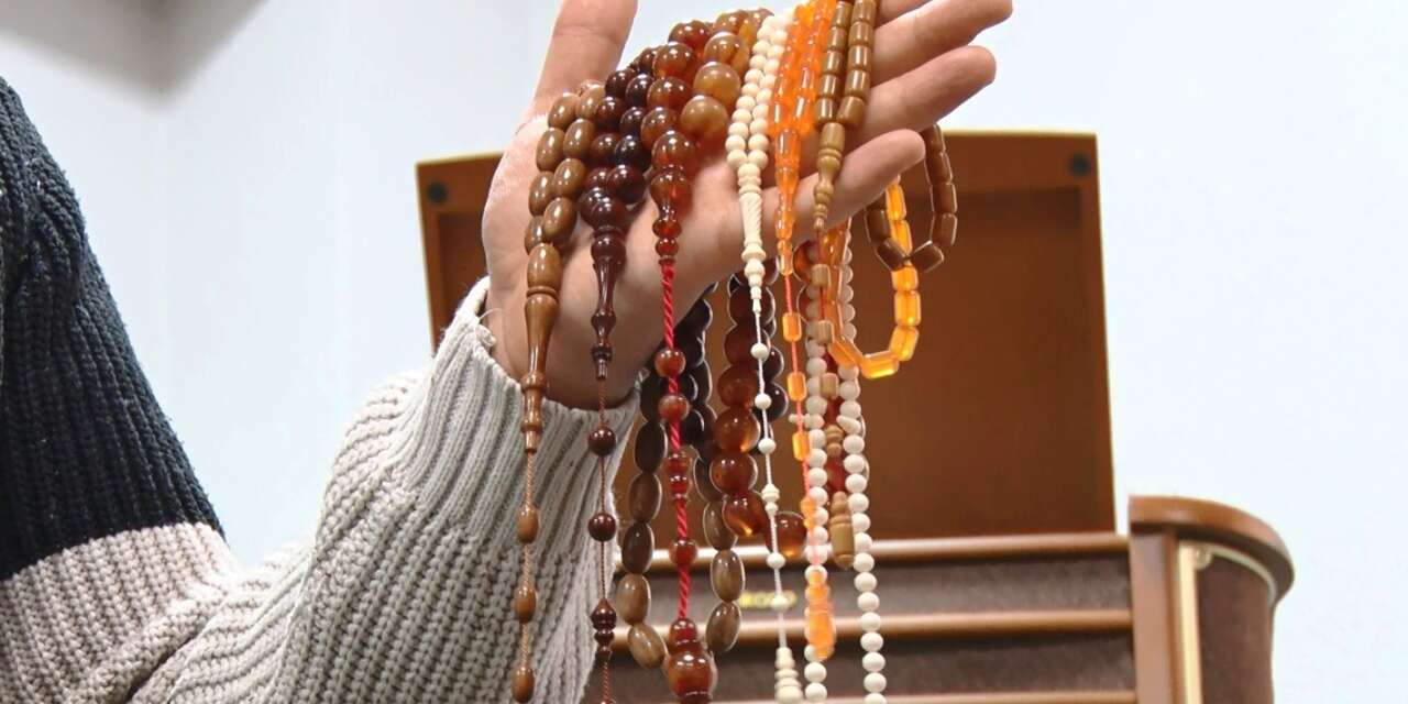 mescid-i-nebevi-modeli-tespihi,-cocuklarina-birakacak