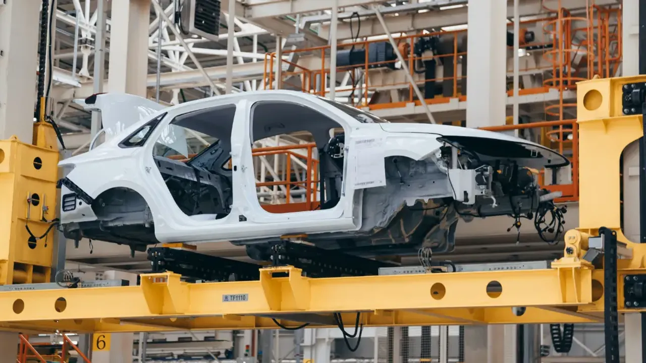 mart-ayinda-ihracatin-lideri-otomotiv-sektoru-oldu