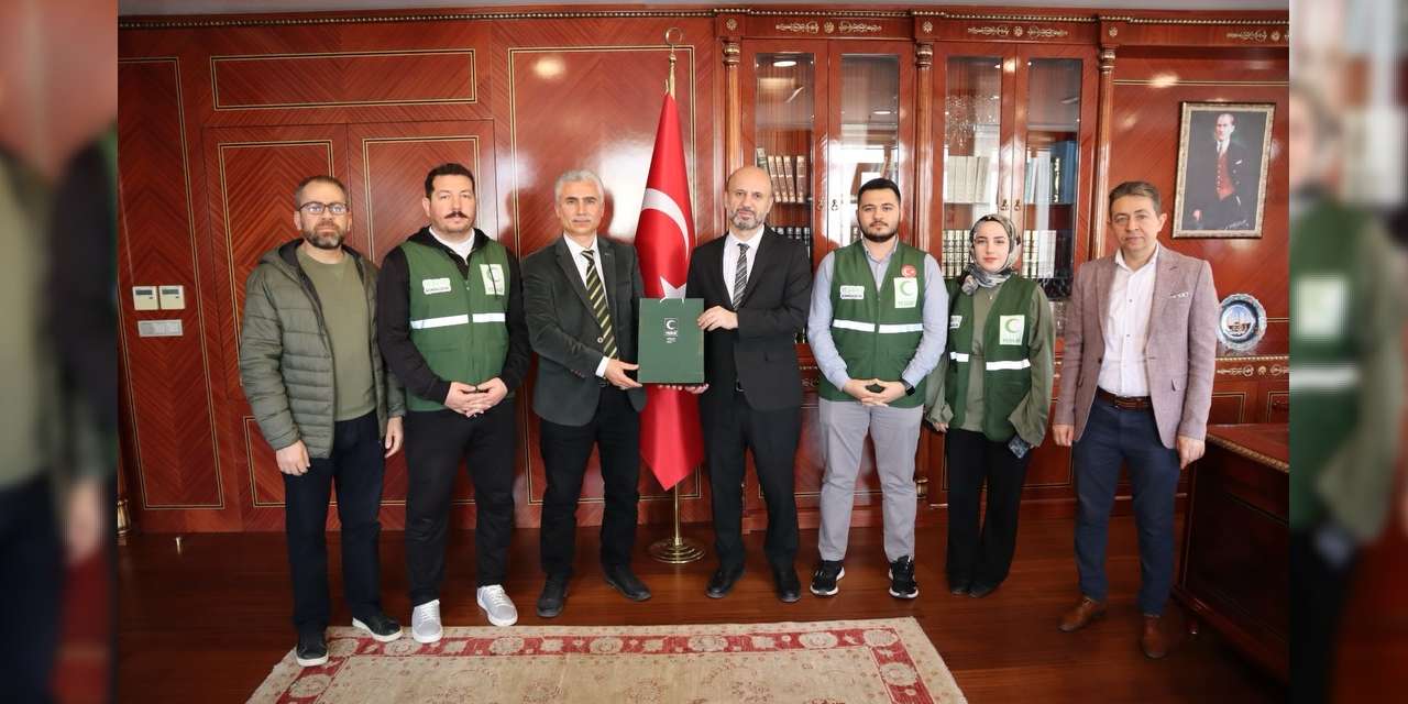 yesilay’dan-muftuluge-stratejik-ziyaret:-hedef-bagimliliksiz-bir-kirikkale