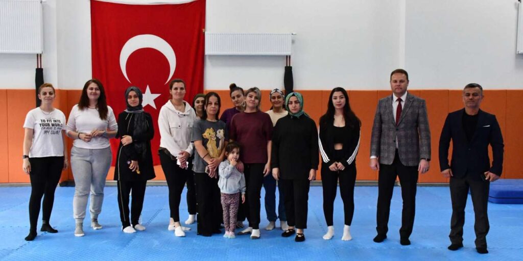 kirikkale’de-kadinlarin-yeni-gozdesi:-pilates-kurslarina-yogun-ilgi