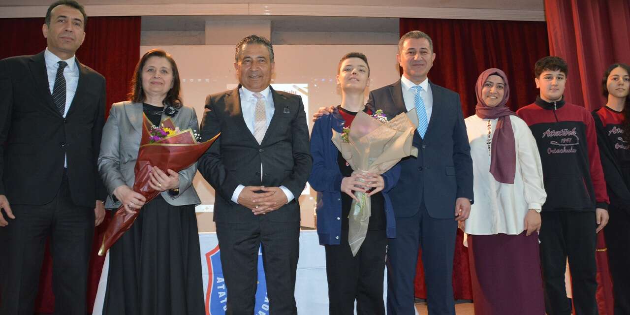 ogrencilere-meslek-secim-tercihleri-anlatildi