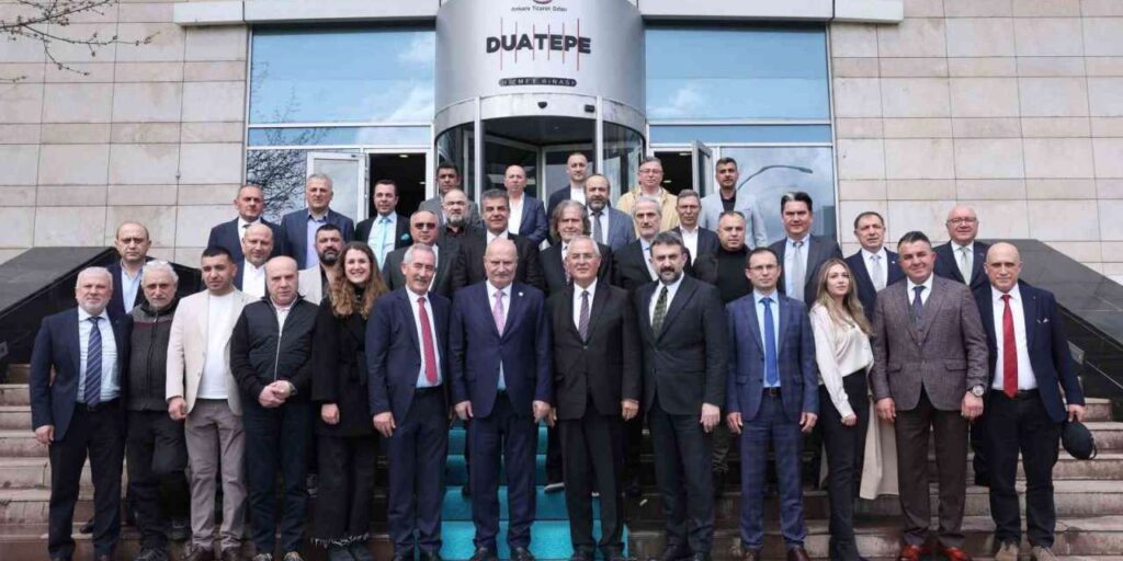 cicekcilik-sektorunun-gelecegi-icin-guc-birligi:-hedef,-cicekcilik-sektorunu-365-gun-yasatmak