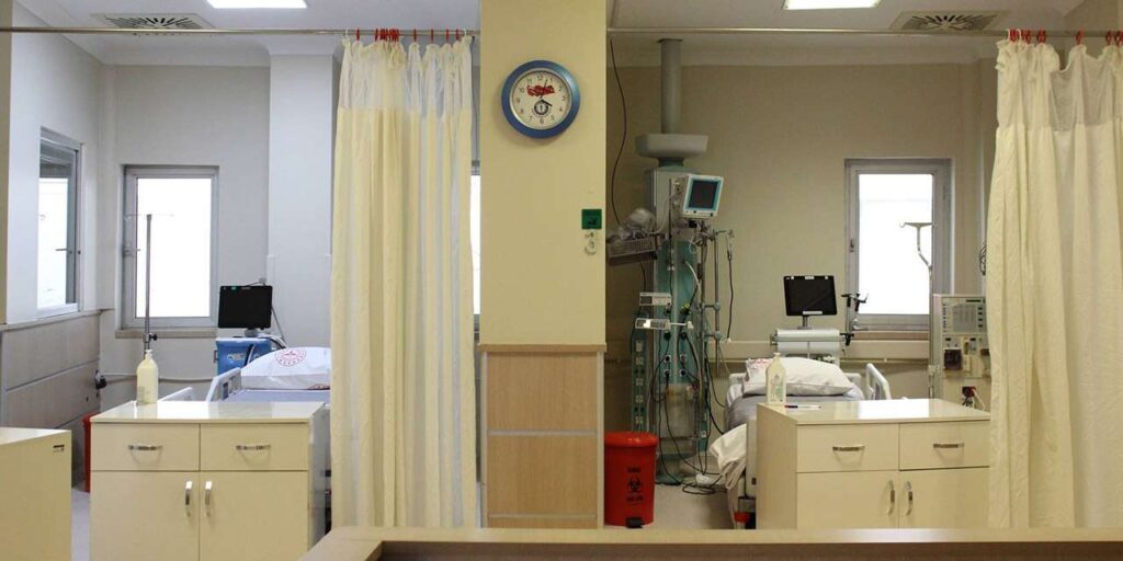 yuksek-ihtisas’ta-saglik-devrimi:-yogun-bakimda-en-ust-seviyeye-gecildi