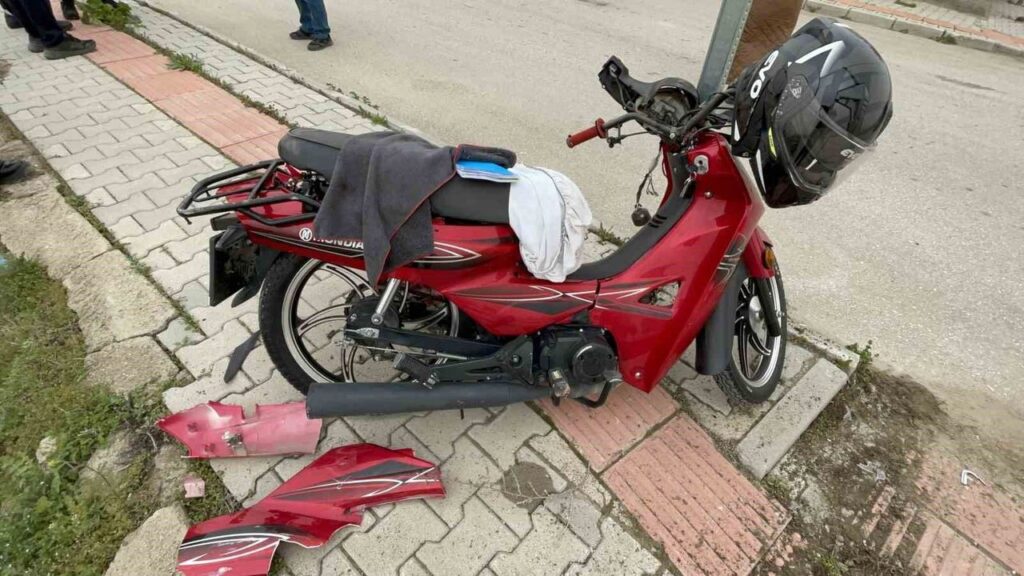 karaman’da-motosiklet-kazasi:-1-yarali