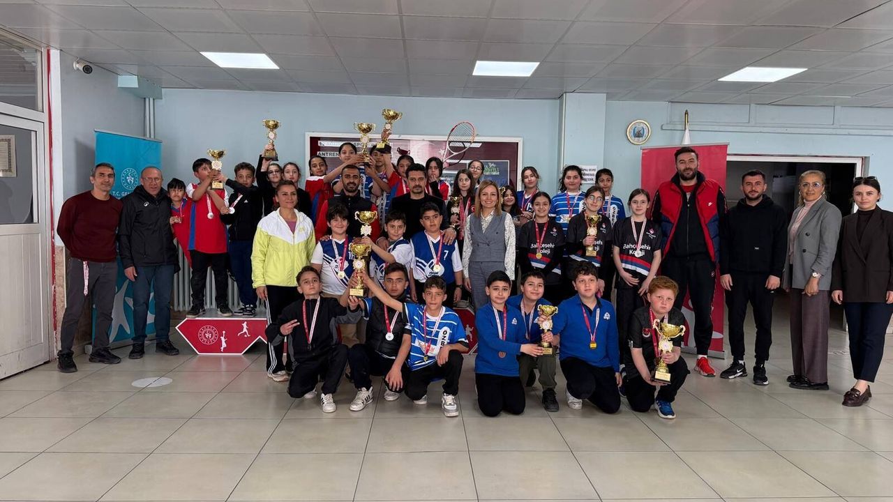 kirikkale’de-tenis-musabakalari-tamamlandi