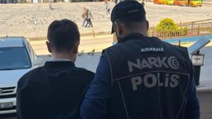 Araç ve Evde Yasaklı Madde: 1 Tutuklama