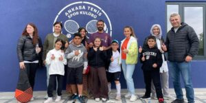 Kırıkkale tenis başarısı: Genç raketler Ankara’dan 6 madalya ile döndü!