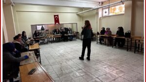 Kırıkkale’de Velilere “Okul Hayatı ve Çocuk” Eğitimi Verildi
